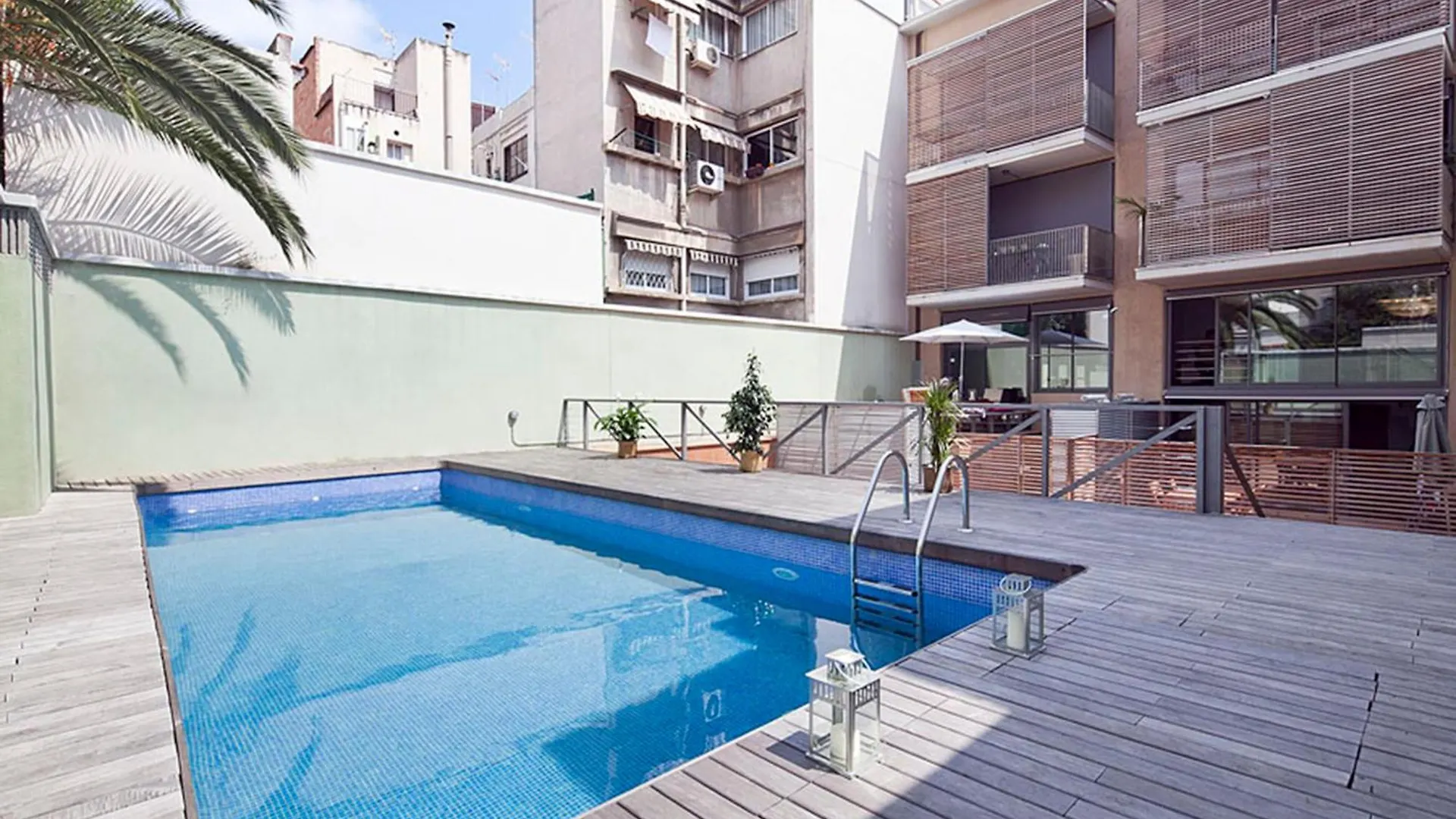 My Space Emirates - Bright Apartment In Gracia With Shared Pool Barcelone